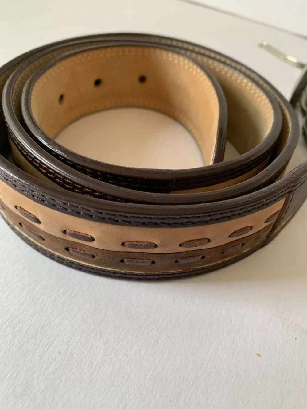CARROLL & CO. Beverly Hills Pasadena Handmade in Spain Leather Belt Brown Beige